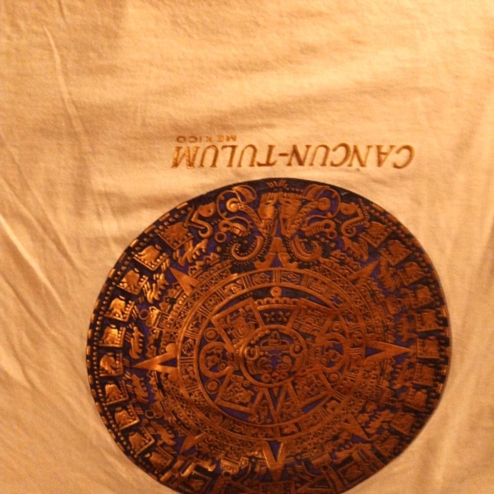 Cancun handmade t shirt x large beige and cream